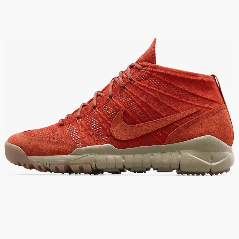 Nike Flyknit Trainer Chukka Sfb Cinnabar
