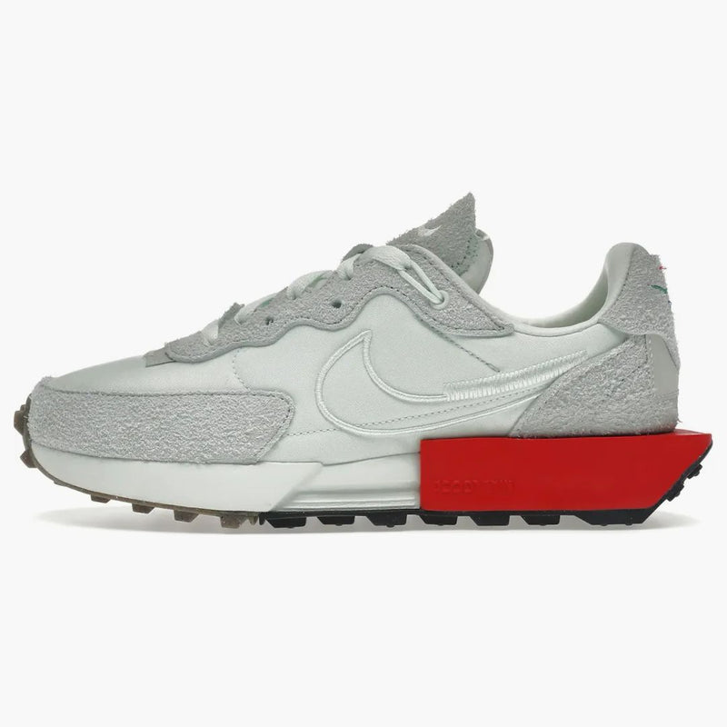 Nike Fontanka Waffle Barely Green (women's)