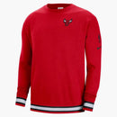 Nike Nba Chicago Bulls Courtside Crew Fleece Loose Fit Sweatshirt Red