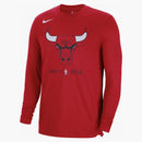 Nike Nba Chicago Bulls Dri-fit Loose Fit L/s T-shirt Red