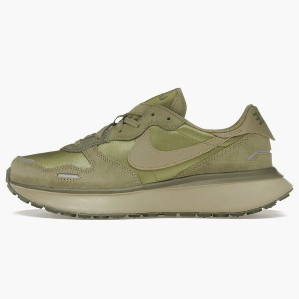Nike Phoenix Waffle Neutral Olive (mujer)