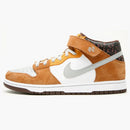 Nike Sb Dunk Mid Fender Bass
