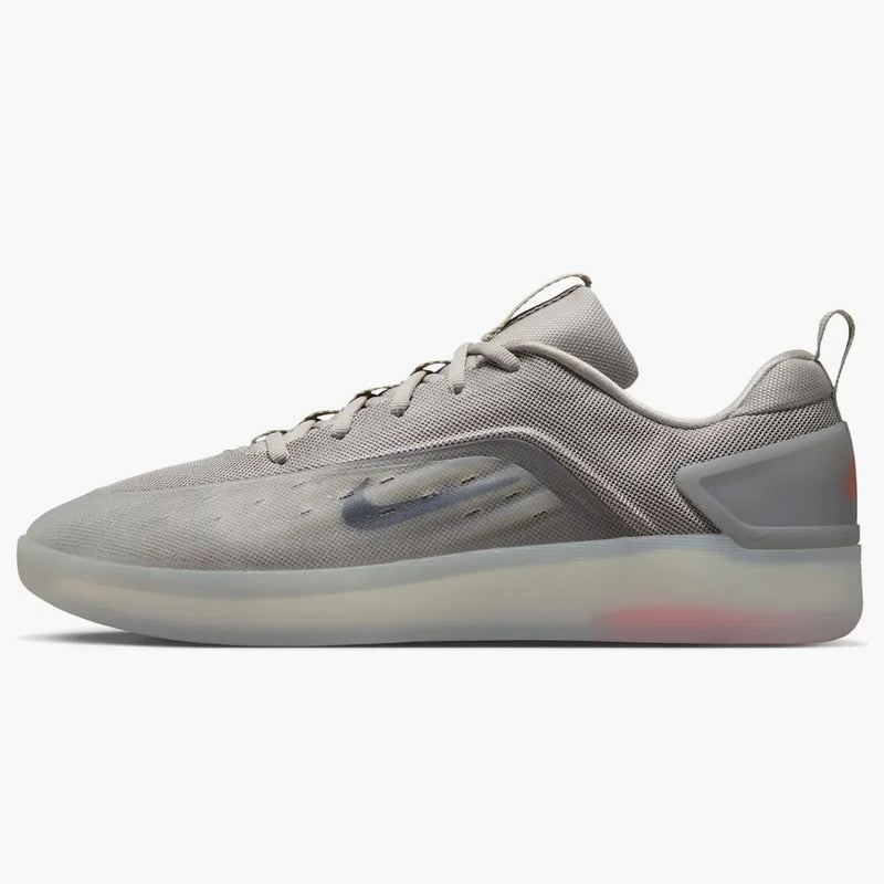 Nike Sb Zoom Nyjah 4 College Grey Bright Crimson