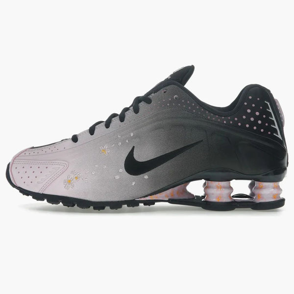 Nike Shox R4 Sakura (women's)