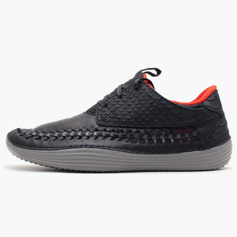 Nike Solarsoft Moccasin tkany yeezy