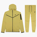 Nike Sportswear Tech Fleece Hoodie & Joggers Set Saturn Gold/black