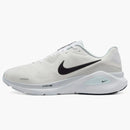 Nike Structure 26 White Black (women's)
