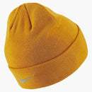 Nike Undercover Gyakusou Gira Beanie má hořčici/bílou