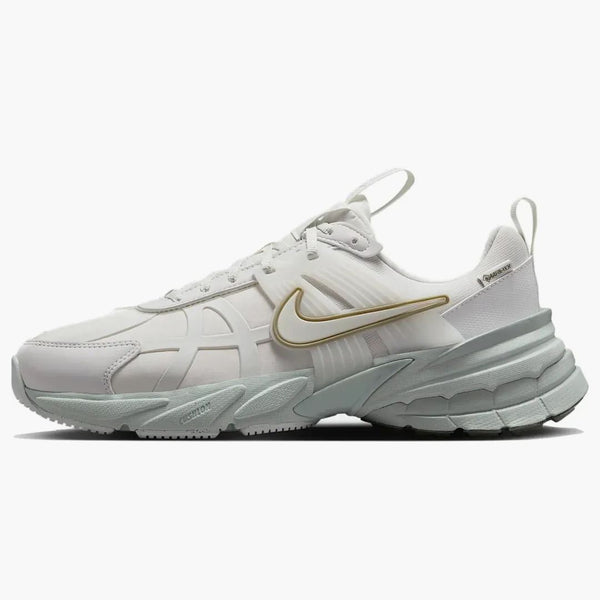 Nike V2k Run Gore-tex Platinum Tint Light Silver (women's)