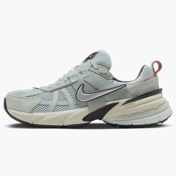 Nike V2k Run Light Pumic Black Chrome (women's)