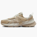 Nike V2k Run Sail Sand Drift (women's)