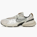 Nike V2k Run Summit White Light Orewood Brown (women's)
