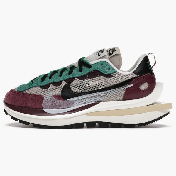 Nike Vaporwaffle Sacai darebák Red Neptun Green