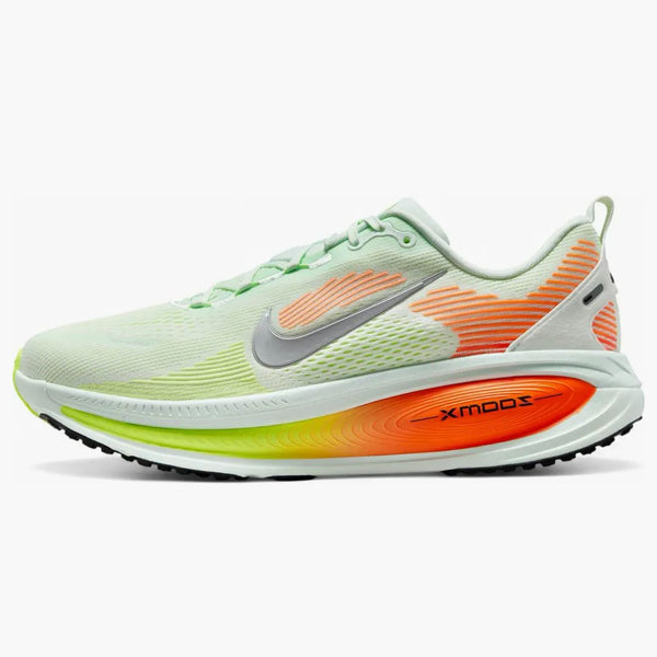 Nike Vomero 18 Barely Green Hyper Crimson