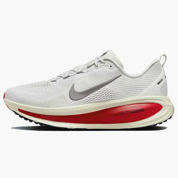 Nike Vomero 18 Platinum Tint Siren Red Light Smoke Grey Metallic Pewter