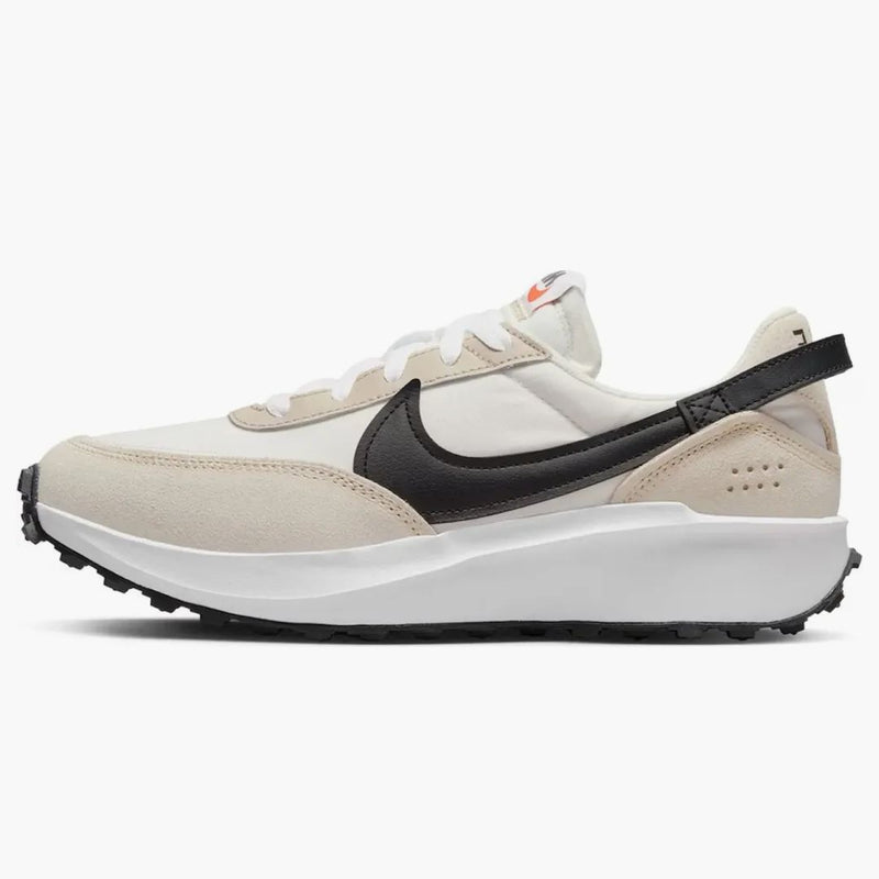 Nike Waffle debut Sanddrift Black (femenino)