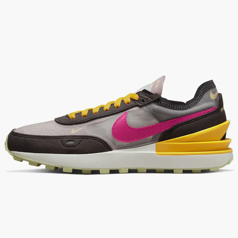 Nike Waffle One Mc Brown Pink Sulphur (mujer)