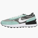 Nike våffla en se svart ljus mata