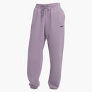 Nike Women's Plain Sweatpants Purple