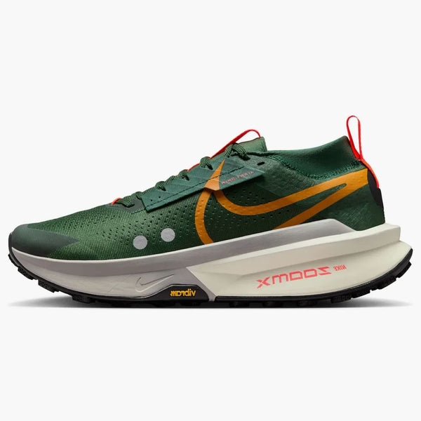 Nike Zegama 2 Fir College Grey Sail Desert Ochre