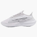 Nike Zoom Gravity Platinum Tint (women's)
