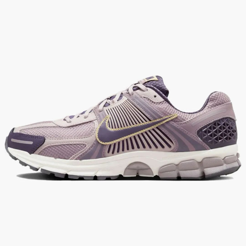 Nike Zoom Vomero 5 Platinum Violet
