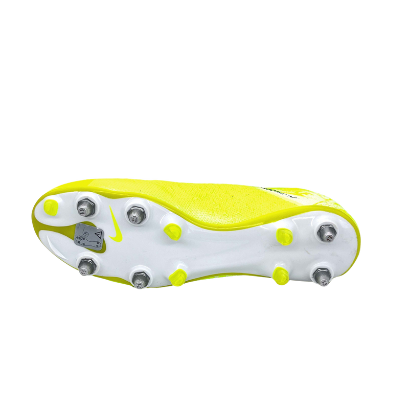 Nike Phantom Vision Elite DF SG Pro