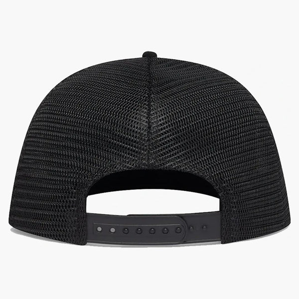 Ovo Pom Pom Trucker má černou
