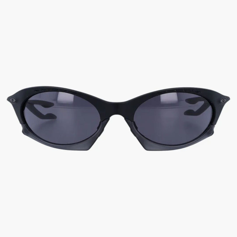 Oakley Plantaris solglasögon Matte Black (OO9437-01)