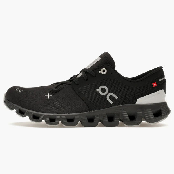 En ejecutar nube x 3 negro (femenino)