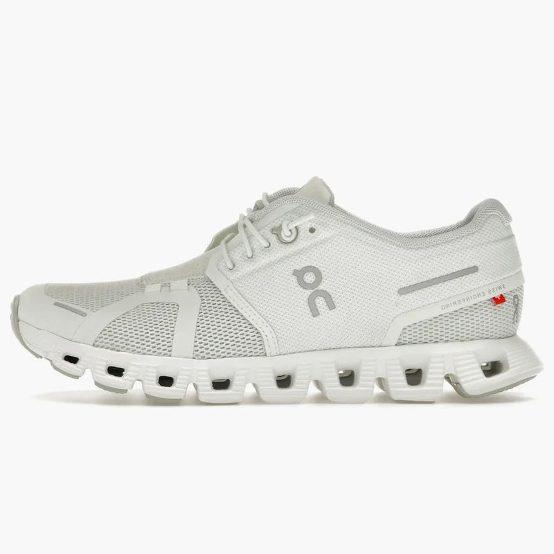 On Running Cloud 5 Ice White (women's)
