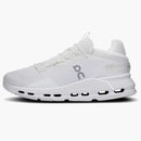 Al ejecutar Cloudnova 2 todo blanco (femenino)