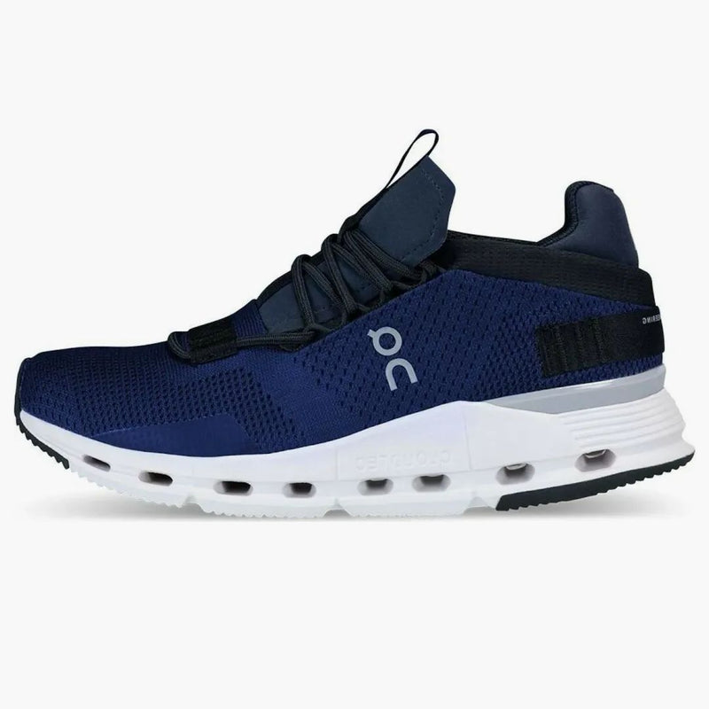 På Running Cloudnova Navy White (Women's)