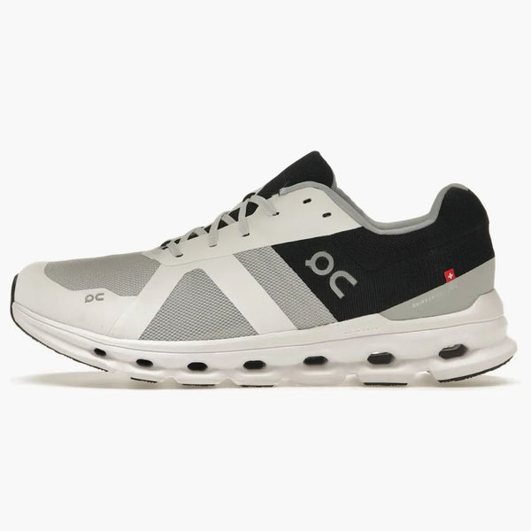 På att köra Cloudrunner Glacier Black