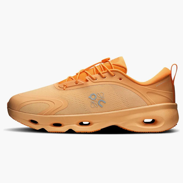 On Running Cloudsolo Loewe Orange