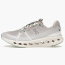 Al ejecutar Cloudsurfer Pearl Ivory