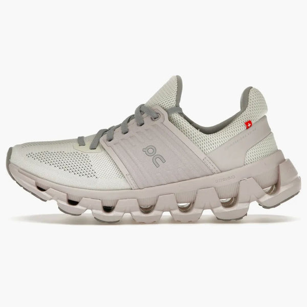On running Cloudswift 3 ad Ivory Lily (Women's)