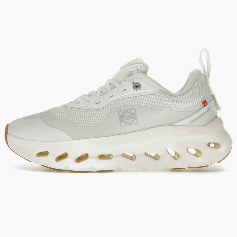 Na Running Cloudtilt 2 Loewe All White (Women's)