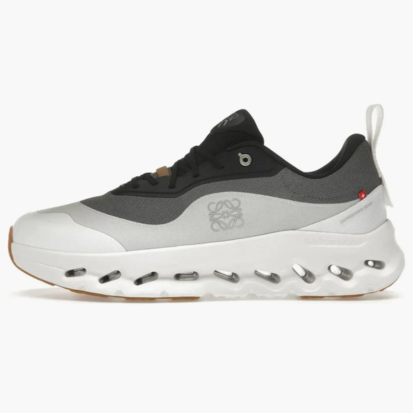 On Running Cloudtilt 2 Loewe Black White (women's)