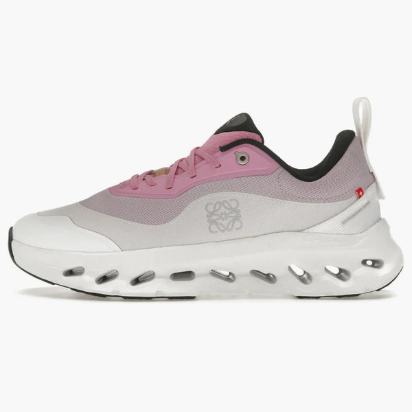 On running Cloudtilt 2 Loewe Pink White