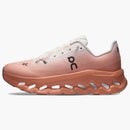 Na běhu CloudTilt Ivory Canyon