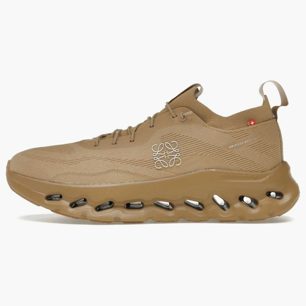 On Running Cloudtilt Loewe Dark Sand