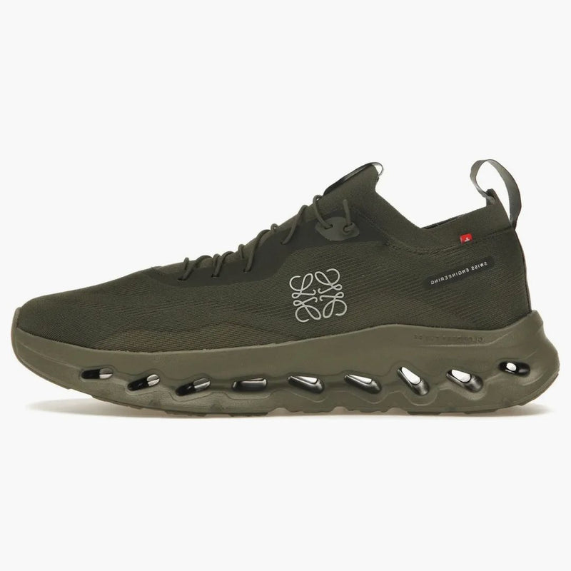 On running Cloudtilt Loewe Khaki Green