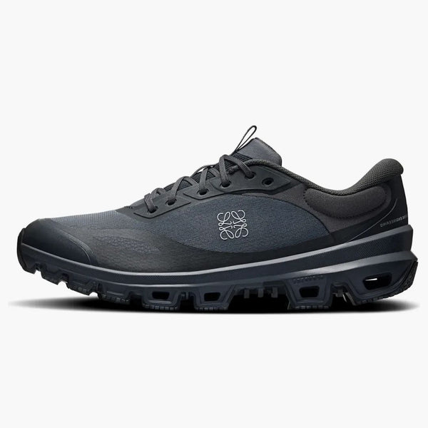 On running Cloudventure 2 Loewe Gunmetal