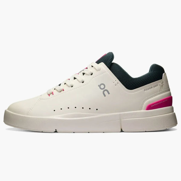 On the Roger Advantage Ivory Pink (Women's)