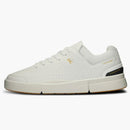 En el Roger Center Court Blanco Black