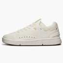 On the Roger Center Court White Gum (Women's)