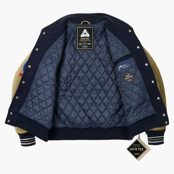 Palace Gore-Tex Going Ytterligare varsity jacka marinblå