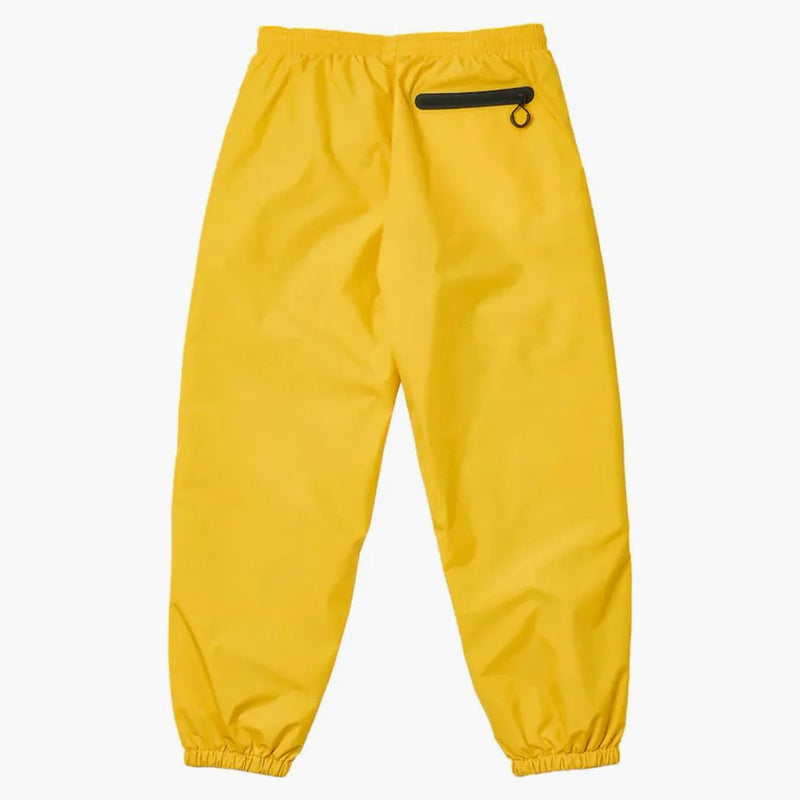 Palace Gore-Tex vindpropp jogger gul