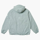 Pałac z kapturem z kapturem pochmurna